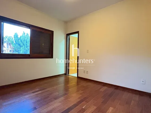 Casa 5 quartos e 4 banheiros, para alugar, no bairro Jardim Conceição em Campinas