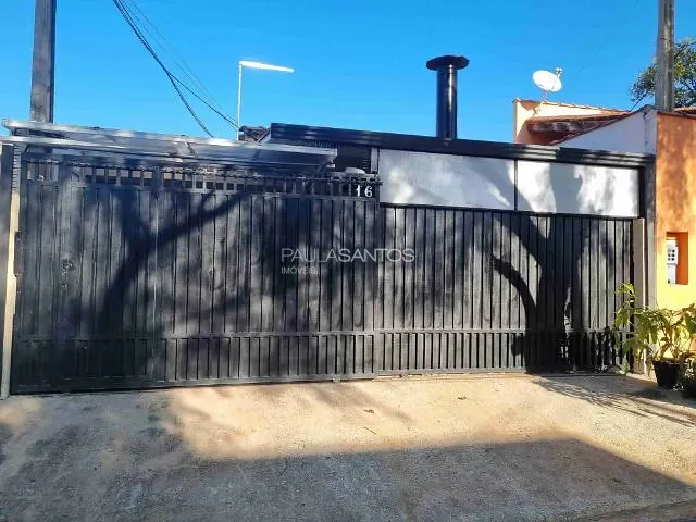Casa com 140m² 2 quartos e 2 banheiros, à venda, no bairro Jardim Topázio em Sorocaba