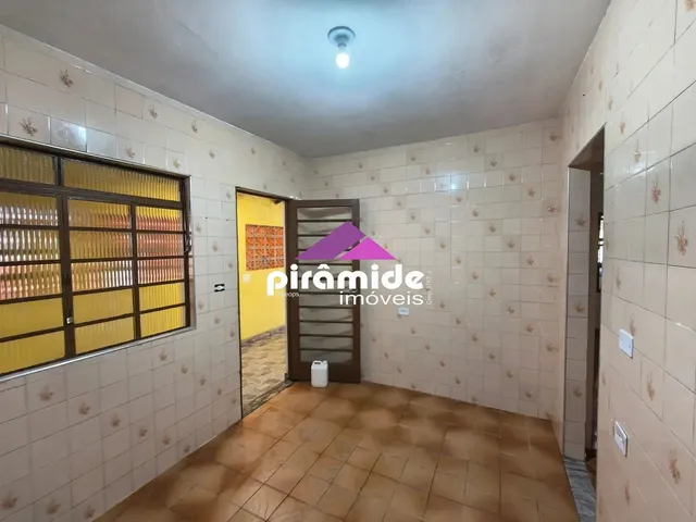 Casa com 350m² 3 quartos e 2 banheiros, à venda, no bairro Jardim Souto em São José Dos Campos