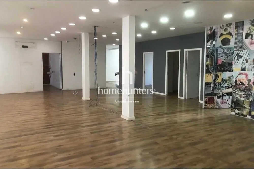 Casa, 1 quarto, 636 m² - Foto 2
