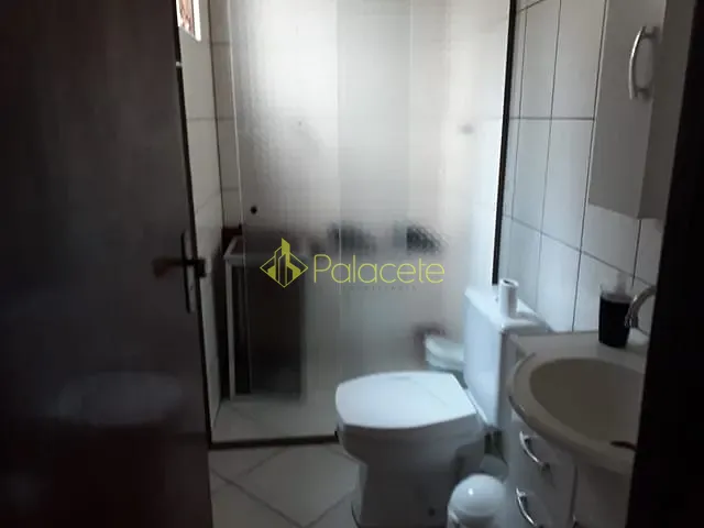 Casa com 250m² 4 quartos e 2 banheiros, à venda, no bairro Residencial Mombaça I em Pindamonhangaba