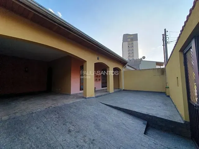 Casa com 290m² 3 quartos e 1 banheiro, à venda, no bairro Parque Três Meninos em Sorocaba