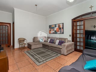 Foto do Casa-Casa tipo para venda em Vila Ipojuca com 3 quartos, sendo 1 suíte, 195m²