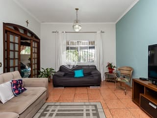 Foto do Casa-Casa tipo para venda em Vila Ipojuca com 3 quartos, sendo 1 suíte, 195m²