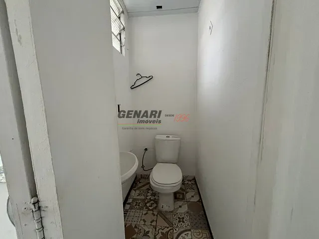 Casa com 250m² 2 quartos e 3 banheiros, à venda, no bairro Vila Castelo Branco em Indaiatuba