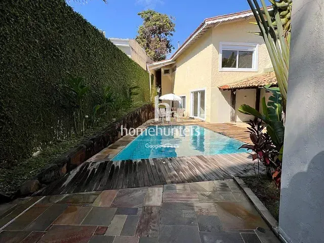 Casa 4 quartos e 5 banheiros, à venda, no bairro Jardim das Paineiras em Campinas