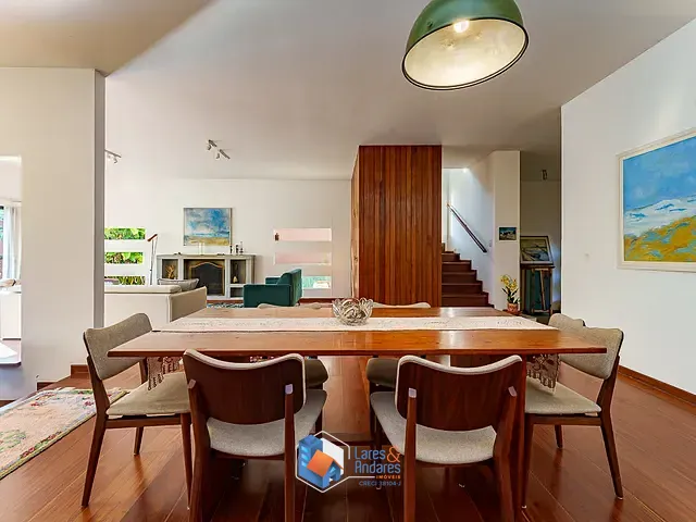 Casa com 586m² 4 quartos e 6 banheiros, à venda, no bairro Vila Tramontano em São Paulo