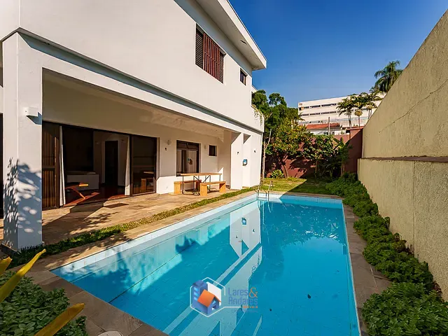 Casa com 586m² 4 quartos e 6 banheiros, à venda, no bairro Vila Tramontano em São Paulo