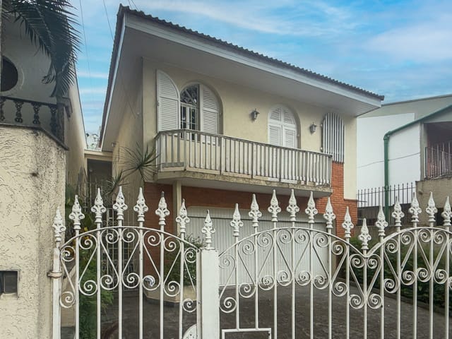 Casa com 340m² 3 quartos e 5 banheiros, à venda, no bairro Jardim Franca em São Paulo