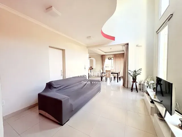 Casa 3 quartos e 5 banheiros, à venda, no bairro Parque Nova Suíça em Valinhos