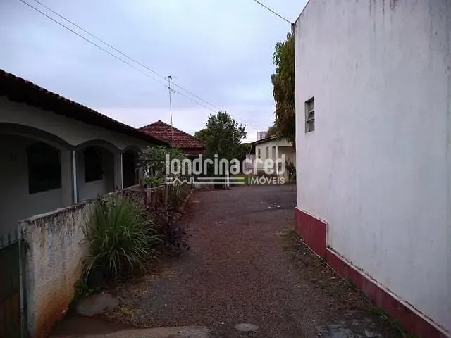 Casa com 1134m², à venda, no bairro Centro em Ibiporã