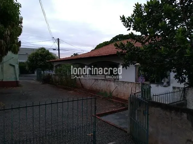Casa com 1134m², à venda, no bairro Centro em Ibiporã
