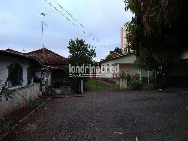 Casa com 1134m², à venda, no bairro Centro em Ibiporã
