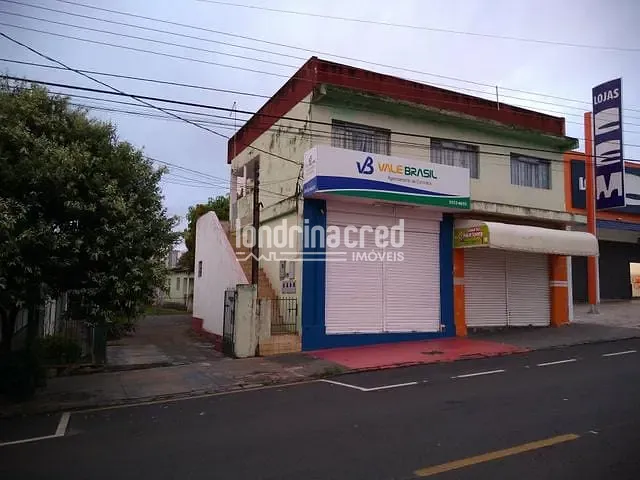 Casa com 1134m², à venda, no bairro Centro em Ibiporã