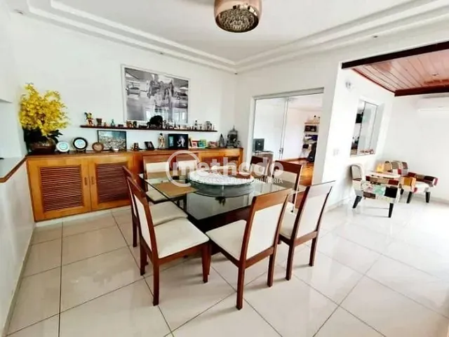 Casa com 600m² 5 quartos e 6 banheiros, à venda, no bairro Jardim Santa Marcelina em Campinas
