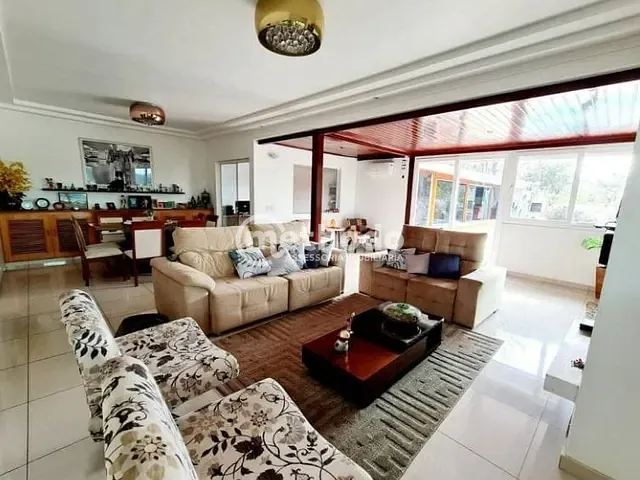 Casa com 600m² 5 quartos e 6 banheiros, à venda, no bairro Jardim Santa Marcelina em Campinas