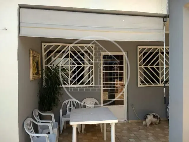 Casa com 120m² 2 quartos e 1 banheiro, à venda, no bairro Jardim Santa Catarina em Sorocaba