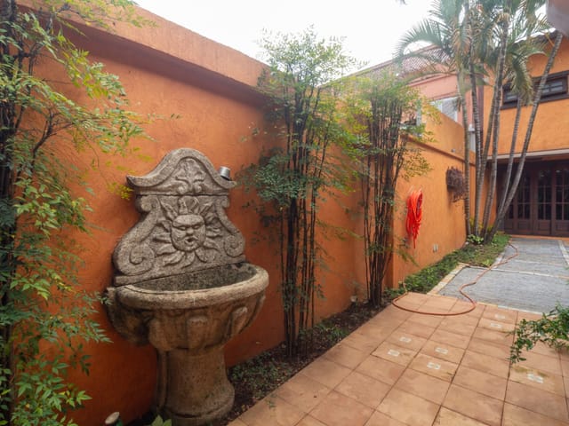 Casa com 550m² 4 quartos e 7 banheiros, à venda, no bairro Lapa em São Paulo