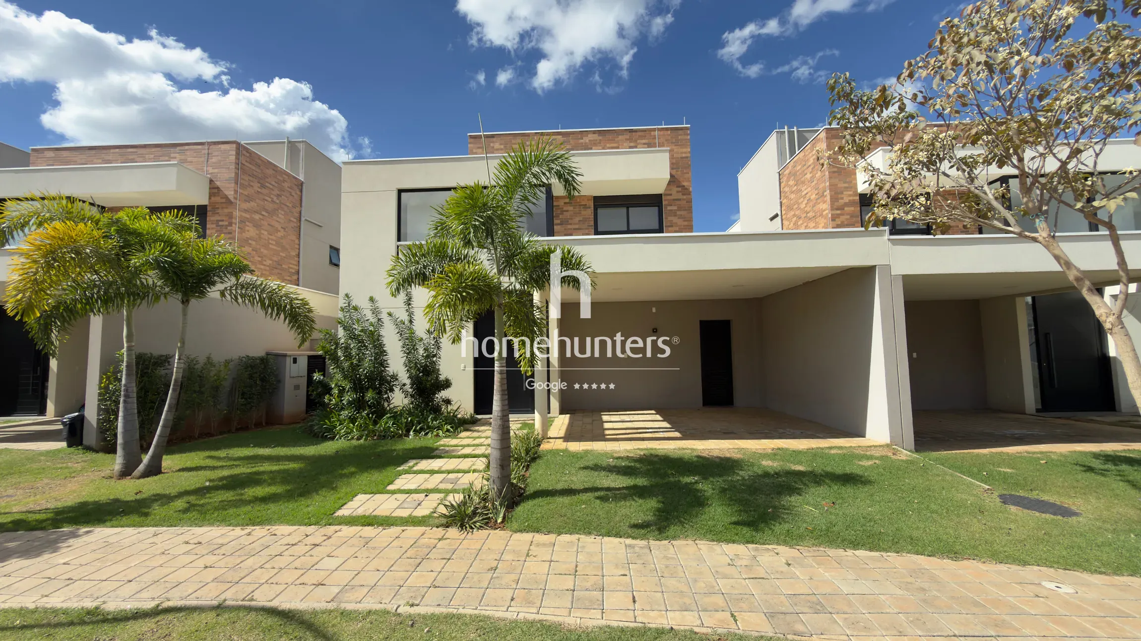Casa, 3 quartos, 220 m² - Foto 1