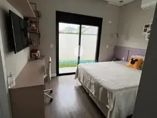 Casa com 558m² 4 quartos e 5 banheiros, à venda ou para alugar, no bairro Condomínio Residencial Monte Carlo em São José Dos Campos