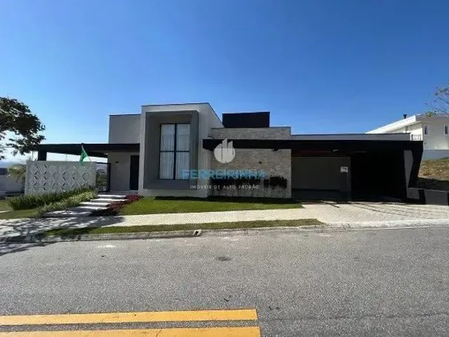 Casa com 558m² 4 quartos e 5 banheiros, à venda ou para alugar, no bairro Condomínio Residencial Monte Carlo em São José Dos Campos
