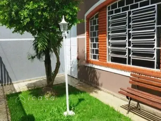 Casa com 300m² 3 quartos e 2 banheiros, à venda, no bairro Jardim Santa Maria em Jacareí