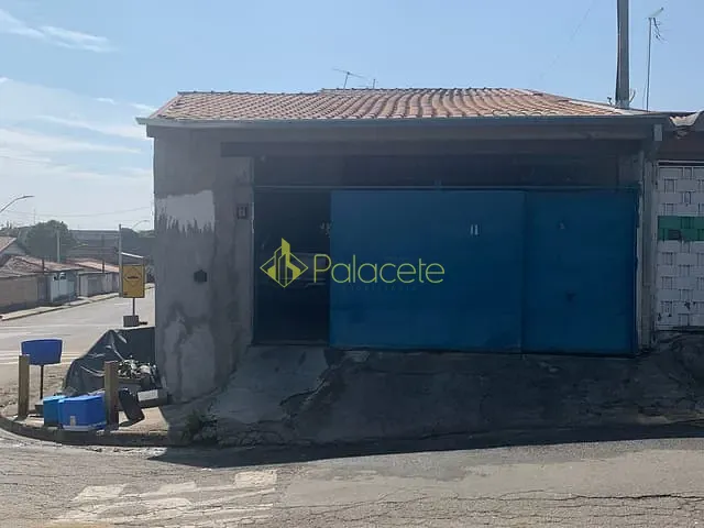 Casa 2 quartos e 2 banheiros, à venda, no bairro Cidade Nova em Pindamonhangaba