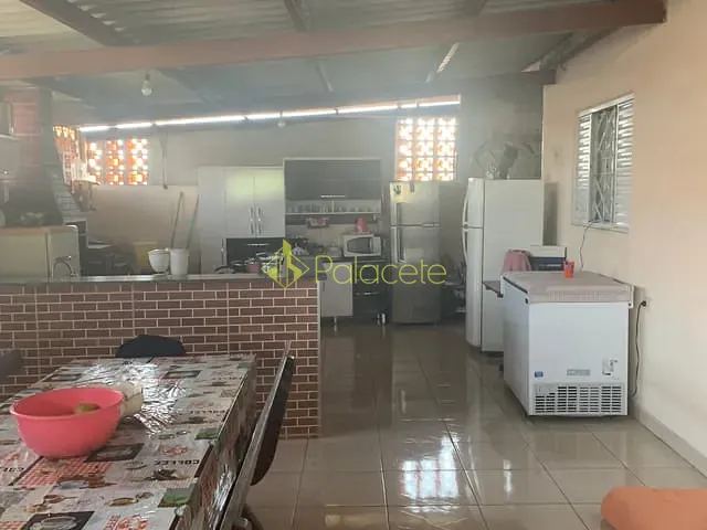 Casa 2 quartos e 2 banheiros, à venda, no bairro Cidade Nova em Pindamonhangaba