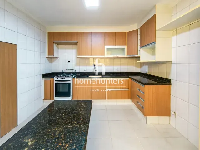 Casa com 133m² 4 quartos e 3 banheiros, à venda, no bairro Vila Maria Eugênia em Campinas