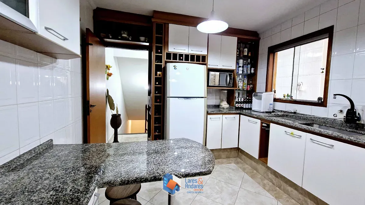 Casa, 3 quartos, 188 m² - Foto 28