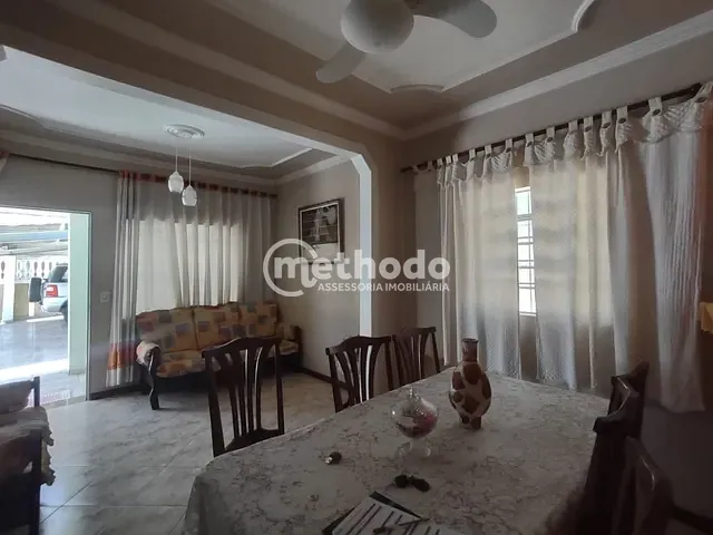 Casa com 334m² 3 quartos e 3 banheiros, à venda, no bairro Vila Maria Eugênia em Campinas