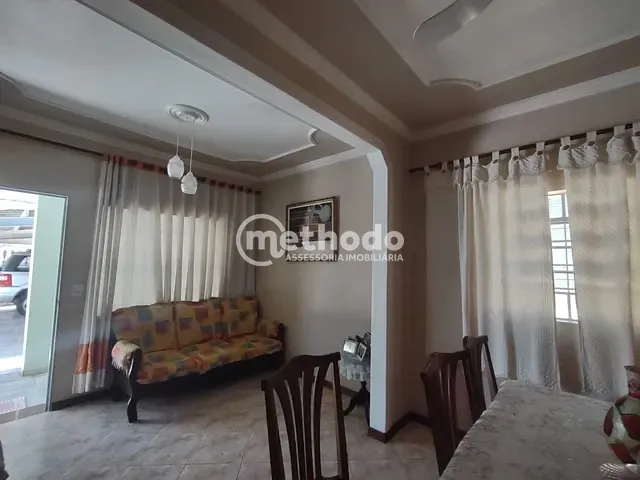 Casa com 334m² 3 quartos e 3 banheiros, à venda, no bairro Vila Maria Eugênia em Campinas