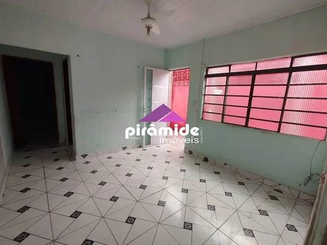 Casa com 125m² 2 quartos e 1 banheiro, à venda, no bairro Jardim Paraíso do Sol em São José Dos Campos