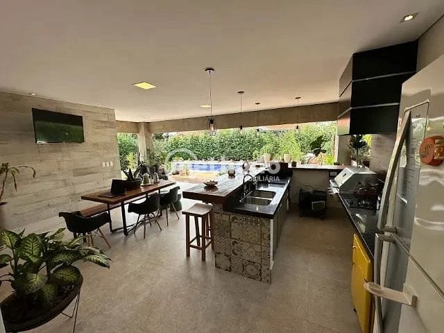 Casa, 3 quartos, 265 m² - Foto 5