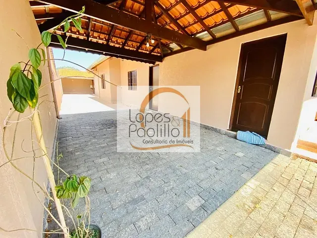 Casa com 240m² 2 quartos e 3 banheiros, à venda, no bairro Jardim Jaraguá em Atibaia