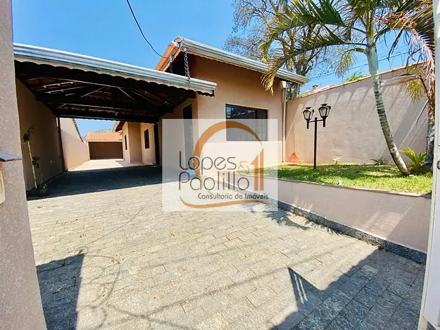 Casa com 240m² 2 quartos e 3 banheiros, à venda, no bairro Jardim Jaraguá em Atibaia