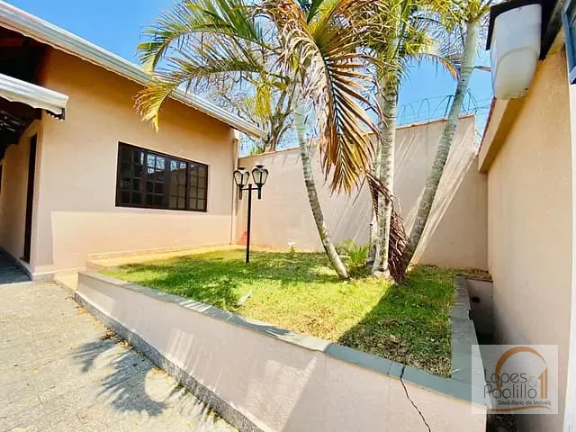 Casa com 240m² 2 quartos e 3 banheiros, à venda, no bairro Jardim Jaraguá em Atibaia