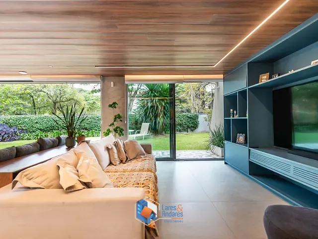 Casa com 629m² 5 quartos e 7 banheiros, à venda, no bairro Pinheiros em São Paulo