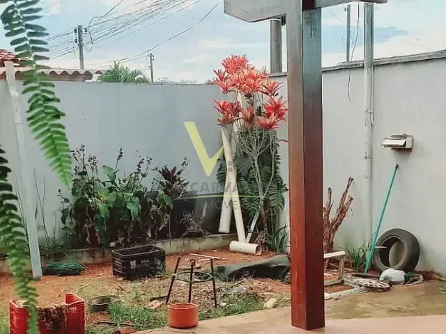 Casa com 320m² 3 quartos e 2 banheiros, à venda, no bairro Jardim dos Ipês em Anápolis