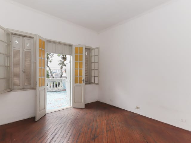 Foto do Casa - Casa para venda em Cambuci com 5 quartos , 250m² | Lares e Andares Imóveis