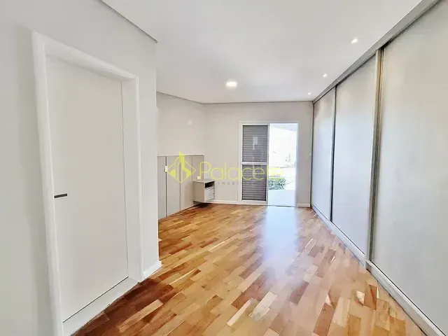 Casa com 444m² 4 quartos e 6 banheiros, à venda, no bairro Urbanova em São José dos Campos