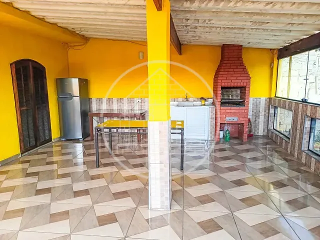 Casa com 250m² 3 quartos e 2 banheiros, à venda, no bairro Jardim Edi em São Paulo