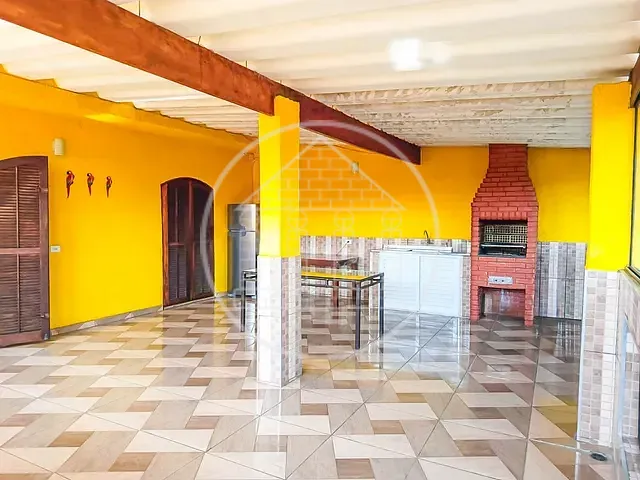 Casa com 250m² 3 quartos e 2 banheiros, à venda, no bairro Jardim Edi em São Paulo