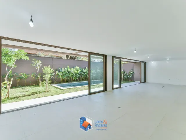 Casa com 620m² 4 quartos e 4 banheiros, à venda, no bairro Santo Amaro em São Paulo