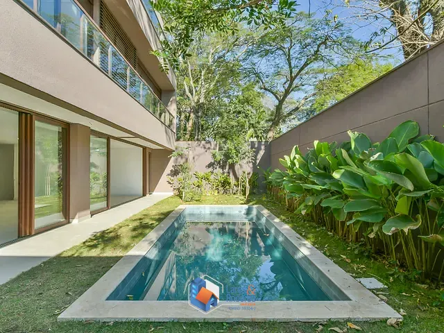 Casa com 620m² 4 quartos e 4 banheiros, à venda, no bairro Santo Amaro em São Paulo