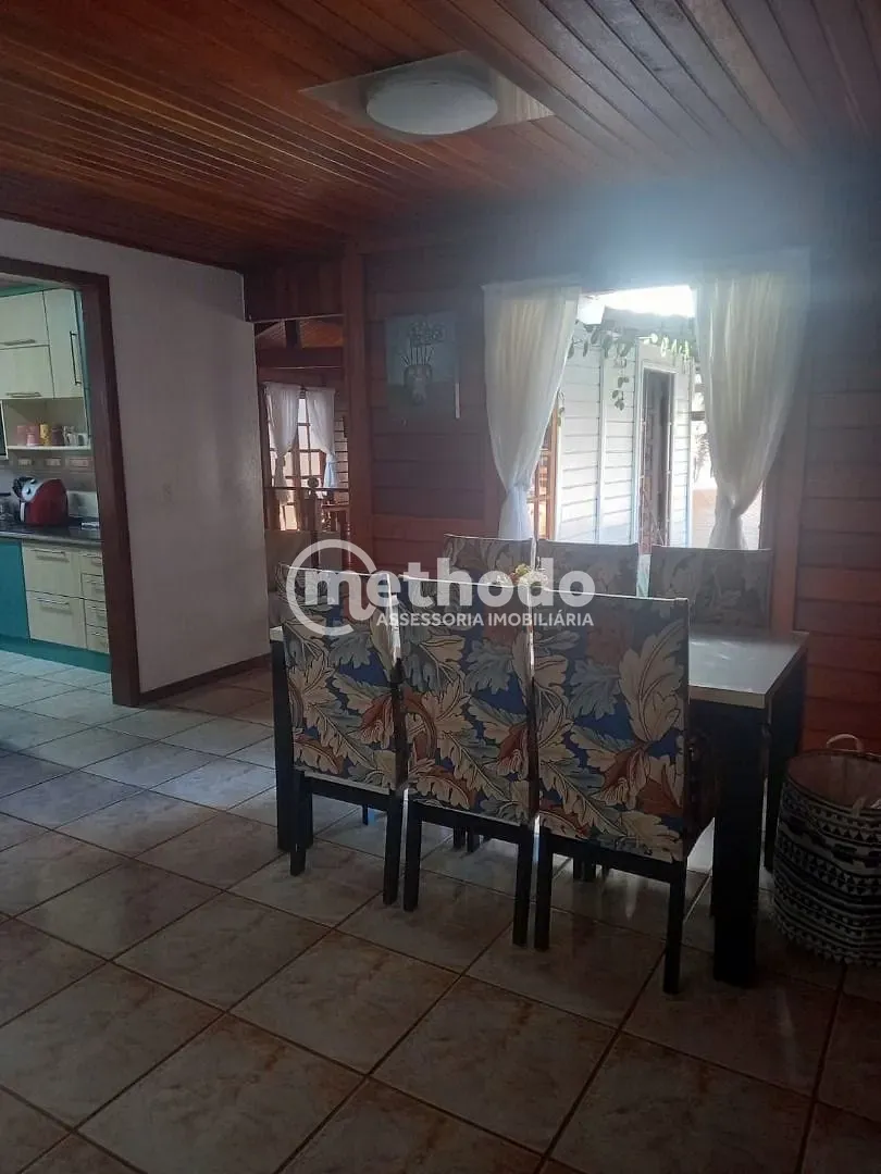 Casa, 3 quartos, 230 m² - Foto 6