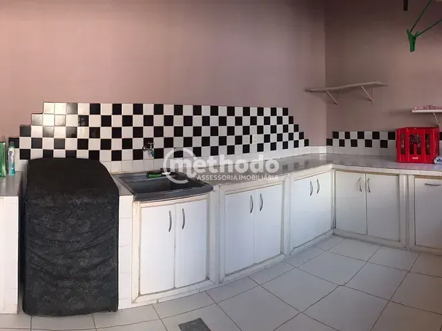 Casa com 450m² 3 quartos e 3 banheiros, à venda, no bairro Caminhos de San Conrado em Campinas