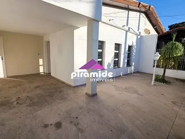 Casa com 222m² 4 quartos e 3 banheiros, à venda, no bairro Jardim Liberdade em Jacareí
