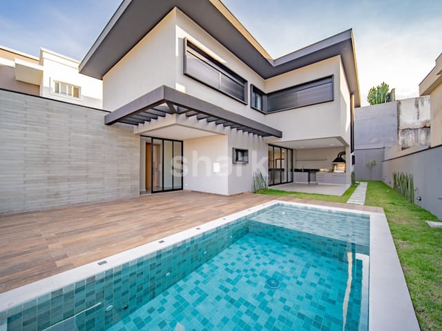 Casa com 466m² 4 quartos e 6 banheiros, à venda, no bairro Alphaville em Santana de Parnaíba