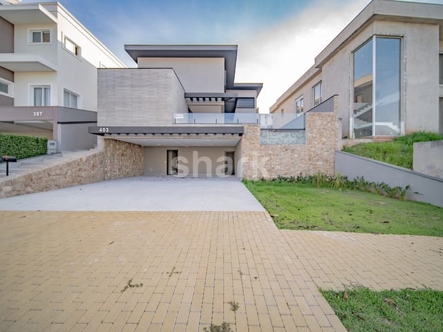 Casa com 466m² 4 quartos e 6 banheiros, à venda, no bairro Alphaville em Santana de Parnaíba